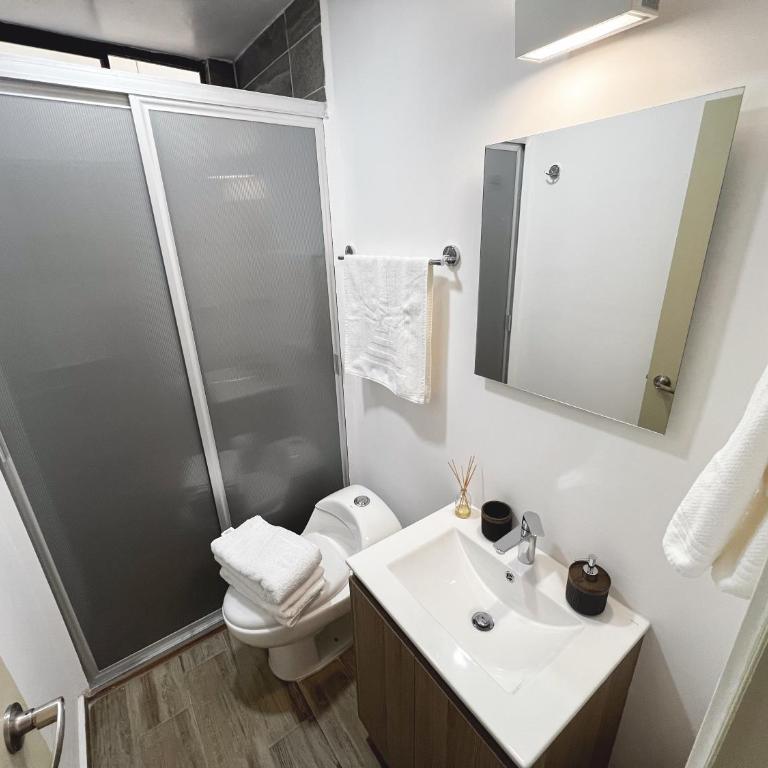 Cómodo Departamento 3 habitaciones y 200 MB - Appartement avec Vue et Balcon - 22