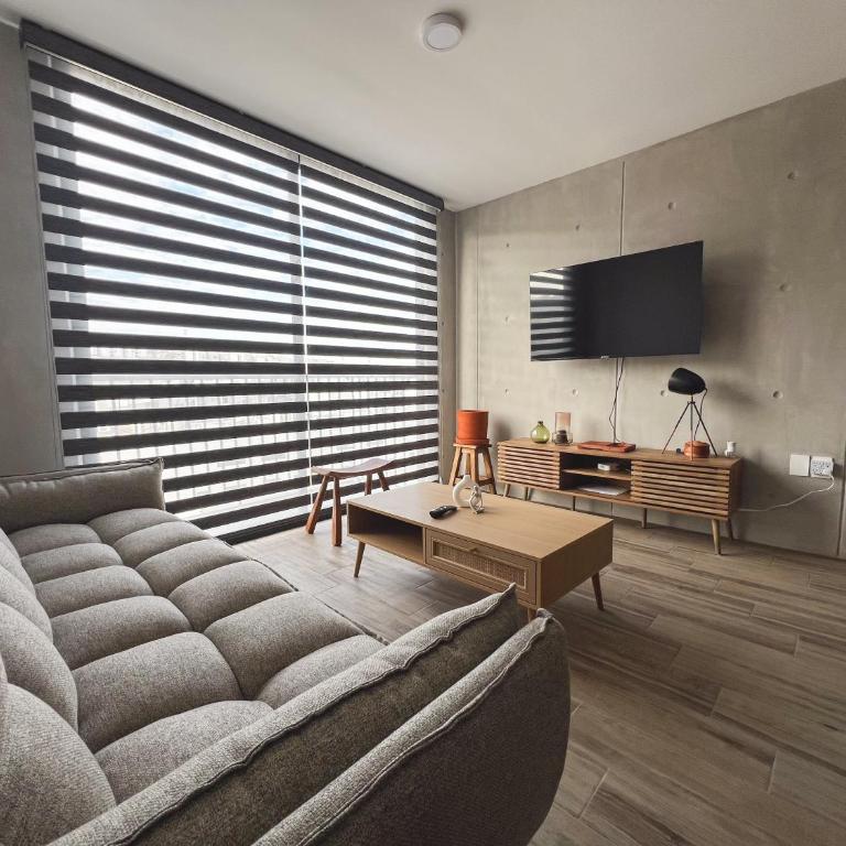 Cómodo Departamento 3 habitaciones y 200 MB - Appartement avec Vue et Balcon - 1