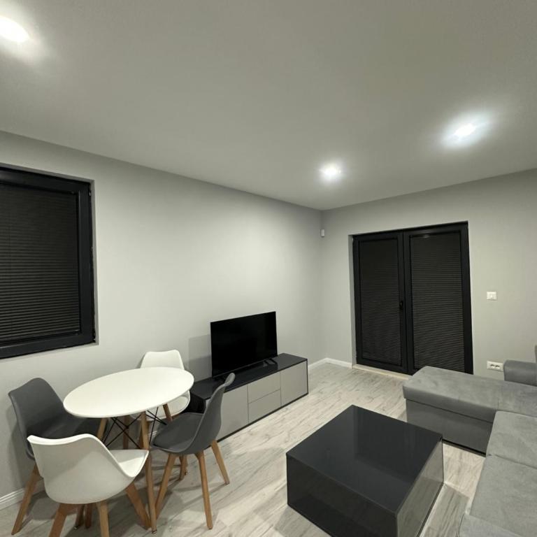 Mountain Valley - One-Bedroom Apartment - 6