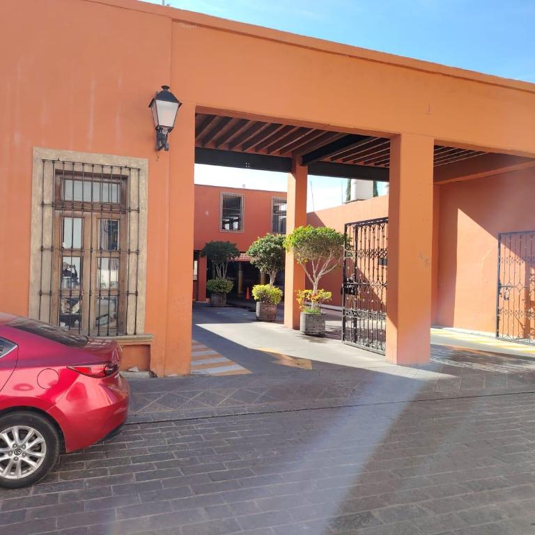 Lele y Panchito en el Centro - Three-Bedroom Apartment - 44