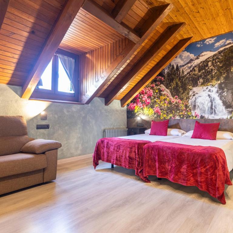 San Anton Benasque - Habitación Triple - 1