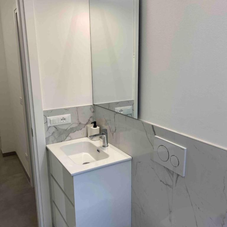 Alba appartament - Appartamento con 2 Camere da Letto - 13