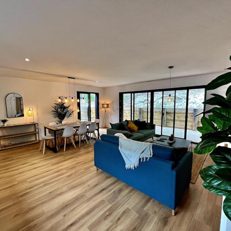 Villas climatisées avec piscine et SPA proche du lac - Villa avec Piscine Privée - 5