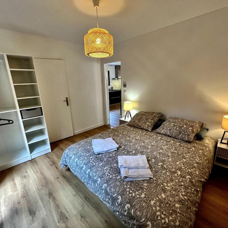 Villas climatisées avec piscine et SPA proche du lac - Villa avec Piscine Privée - 7