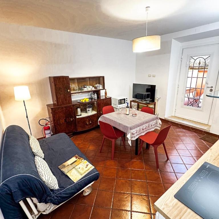 Alloggio Turistico al Villino del Melograno - Appartamento con 2 Camere da Letto - 5