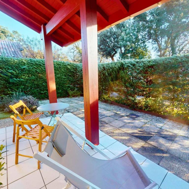 LES ESTIVALES - Maison mitoyenne pour 4 personnes - Ferienhaus - 1