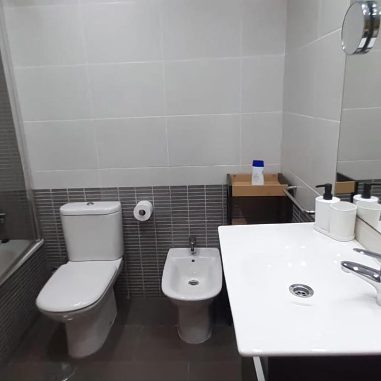 Bella ÁGUILAS - Excelente ubicación en Las Delicias, vistas al mar, Wifi y Parking gratis - Apartamento de 1 dormitorio - 6