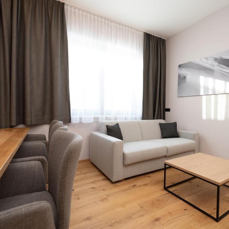 A CASA Infinity - Apartamento de 2 dormitorios con balcón y terraza - 1