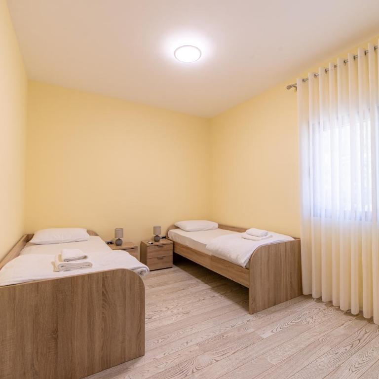 Green Bay Apartments Morinj - Two-Bedroom Apartment - 3