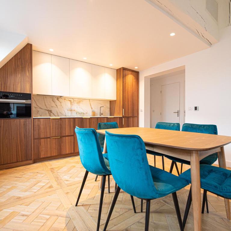 CIA - flat in Paris Louvre museum with balcony - Appartement 2 Chambres Deluxe avec Balcon - 12