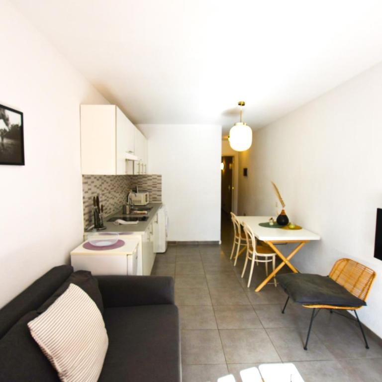 Book Jet - Las Lomas Sunny Holiday Homes - Apartamento con vistas al jardín - 11