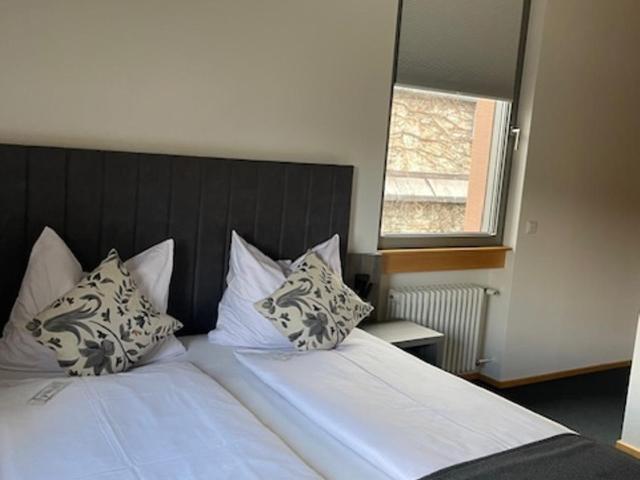 Tagungshaus Himmelspforten - Self Check-In - Superior Zimmer mit Kingsize-Bett - 4