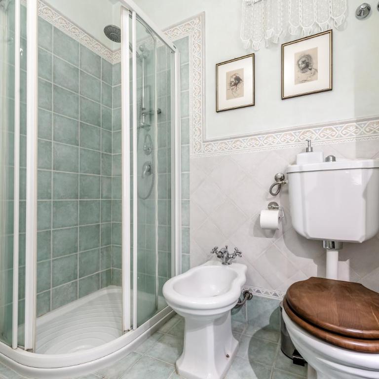 Hostly-Suite Magnifica Al Borgo-Central Elegance - One-Bedroom Superior Apartment - 10
