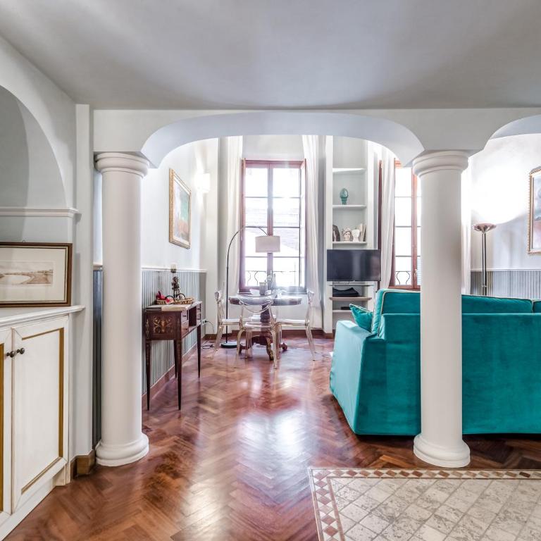 Hostly-Suite Magnifica Al Borgo-Central Elegance - One-Bedroom Superior Apartment - 12