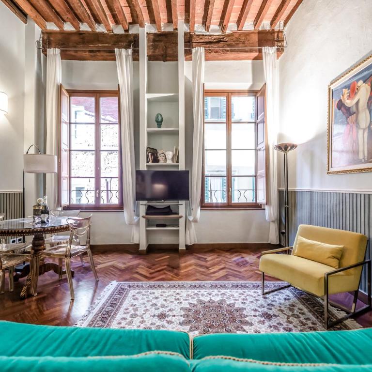 Hostly-Suite Magnifica Al Borgo-Central Elegance - One-Bedroom Superior Apartment - 13