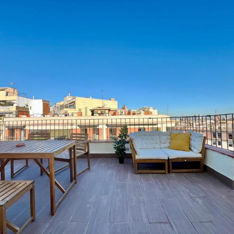 Ola Living Sant Antoni Market - Two-Bedroom Apartment with Terrace - 7