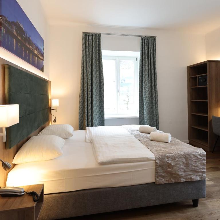 Altstadt Hotel Hofwirt Salzburg - Standard Doppelzimmer Plus - 4