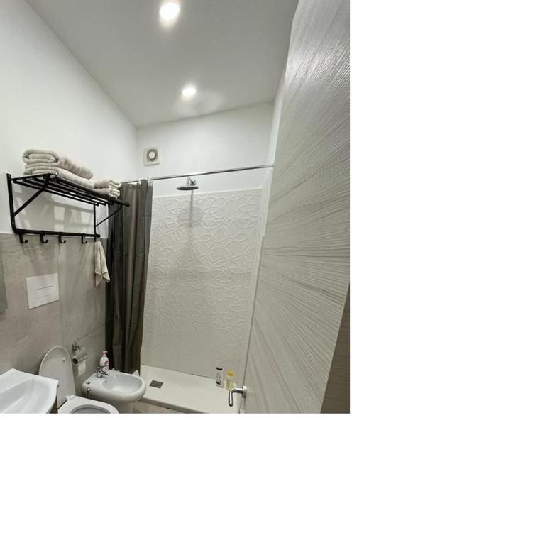 La Sapienza - Camera Matrimoniale con Bagno Privato - 6