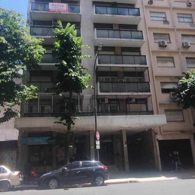 Excelente Depto, Céntrico, con Seguridad las 24 hs - Apartamento de 2 dormitorios - 18