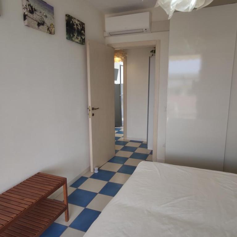 Appartamento L'Azalea - a due passi da Numana con grande terrazzo e piscina condominiale stagionale - Appartamento con 2 Camere da Letto - 15