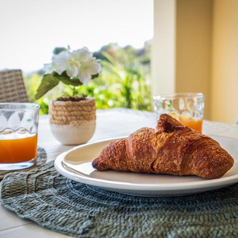 Comfort house with sea view- 5 minutes from the sea - Appartamento con 2 Camere da Letto - 7