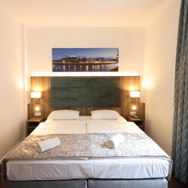 Altstadt Hotel Hofwirt Salzburg - Doppelzimmer Plus mit Gartenblick - 8