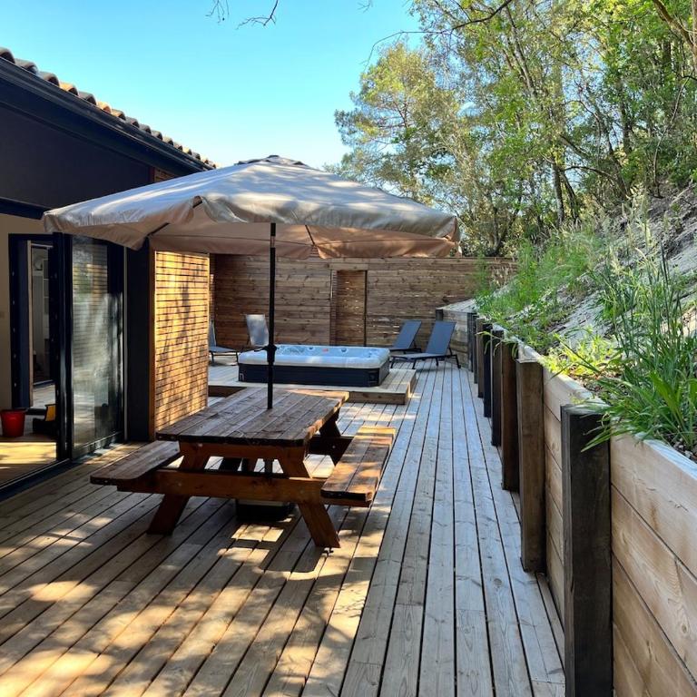 Villas climatisées avec piscine et SPA proche du lac - Villa Supérieure - 2