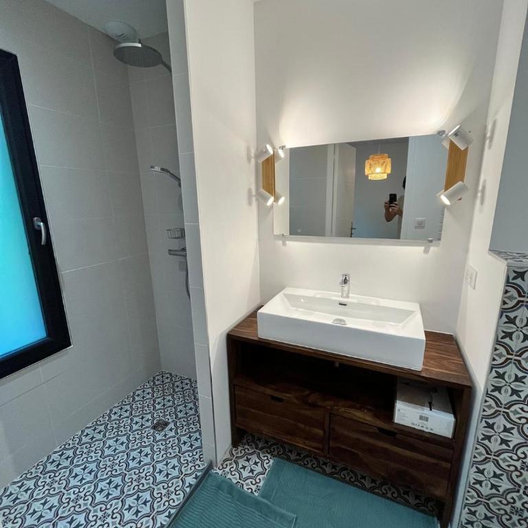 Villas climatisées avec piscine et SPA proche du lac - Villa Supérieure - 12