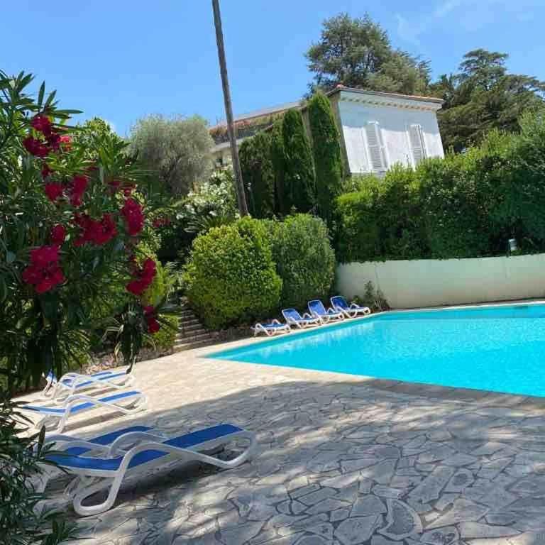 Studio avec terrasse, parking, piscine proche plage et centre à Cannes - Appartement 1 Chambre - 13