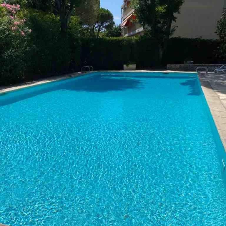 Studio avec terrasse, parking, piscine proche plage et centre à Cannes - Appartement 1 Chambre - 12