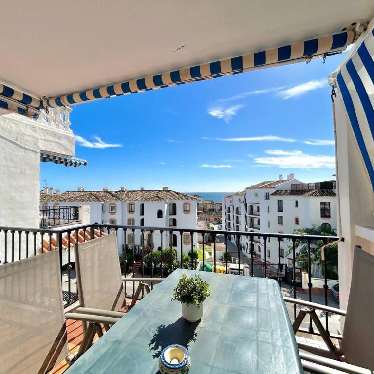 Apartamento en Mijas con terraza y vistas al mar - Apartamento de 2 dormitorios - 1