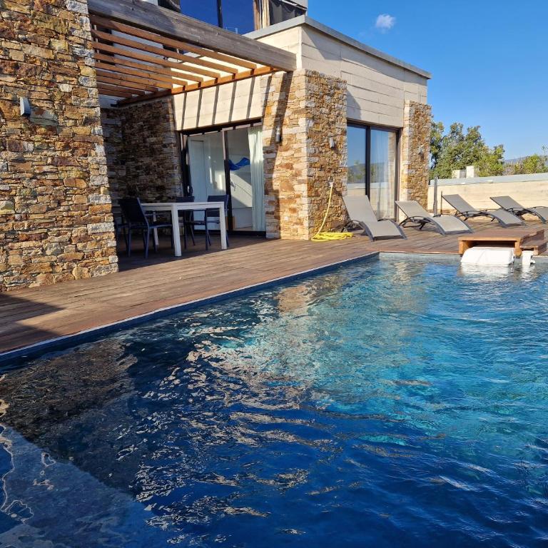 Gaou - Villa ONEIROS, paisible avec piscine & vue mer - Villa - Vue sur Mer - 5