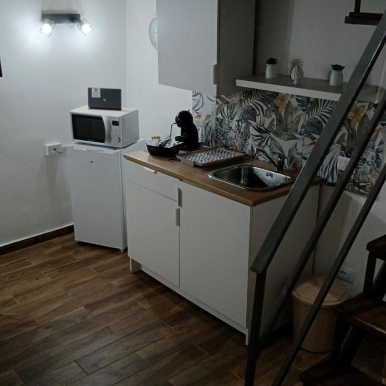 Mafone Home - Appartamento con 1 Camera da Letto - 30