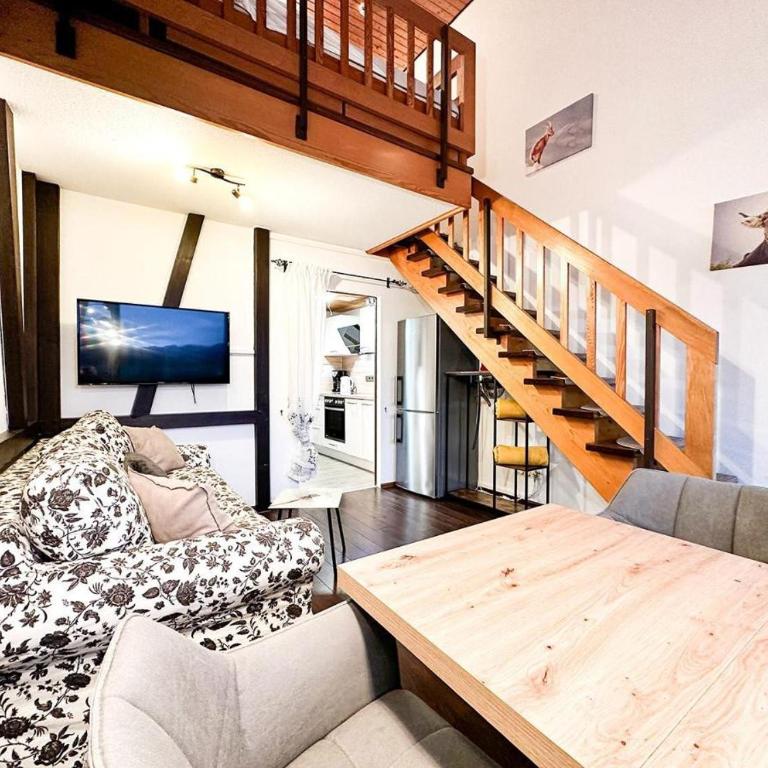 Ferienwohnung Bergzauber mit traumhafter Berglage, Pool, & Nähe zur Skipiste - Apartment mit 1 Schlafzimmer - 3