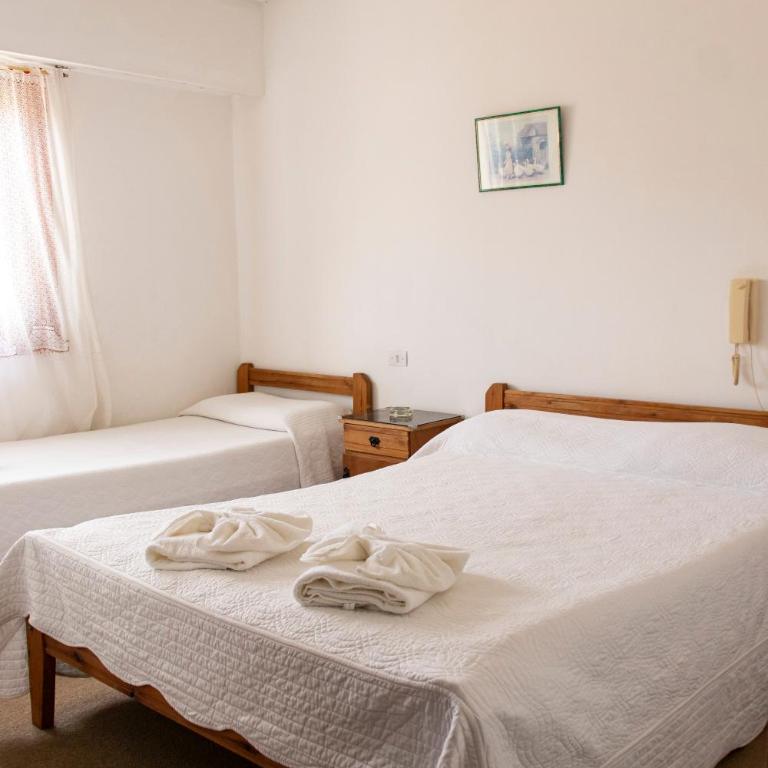Hotel Acuarium - Basic Triple Room - 8