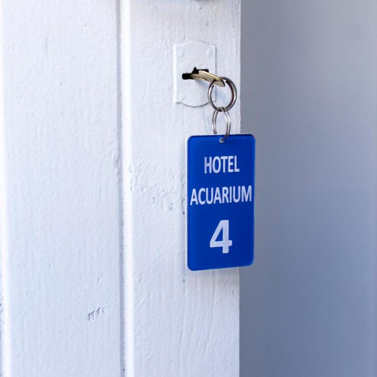 Hotel Acuarium - Quadruple Room - 4