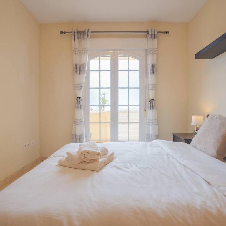 Espacioso apartamento en Mijas con parking privado - Apartamento de 2 dormitorios - 6