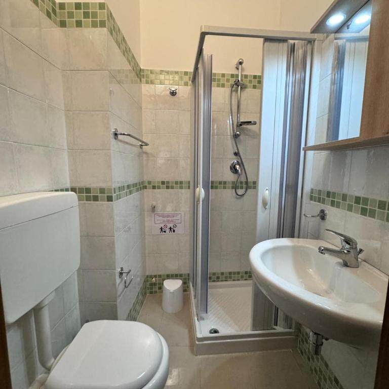 Terrasini Downtown Little Square - Two-Bedroom Apartment - 8