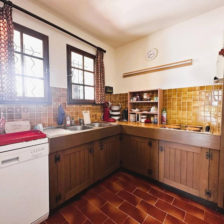 Le Plantier, maison pour 6 personnes avec piscine et jardin vue mer à La Londe-Les-Maures - Maison de Vacances 3 Chambres - 9