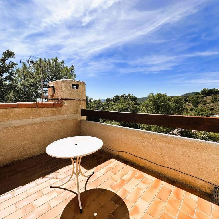 Le Plantier, maison pour 6 personnes avec piscine et jardin vue mer à La Londe-Les-Maures - Maison de Vacances 3 Chambres - 16