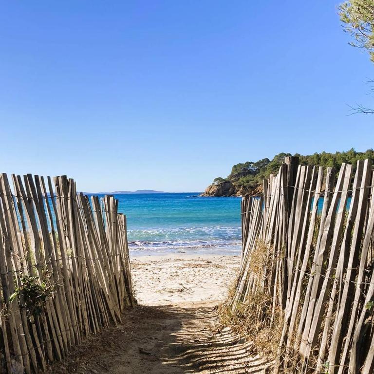Le Plantier, maison pour 6 personnes avec piscine et jardin vue mer à La Londe-Les-Maures - Maison de Vacances 3 Chambres - 20