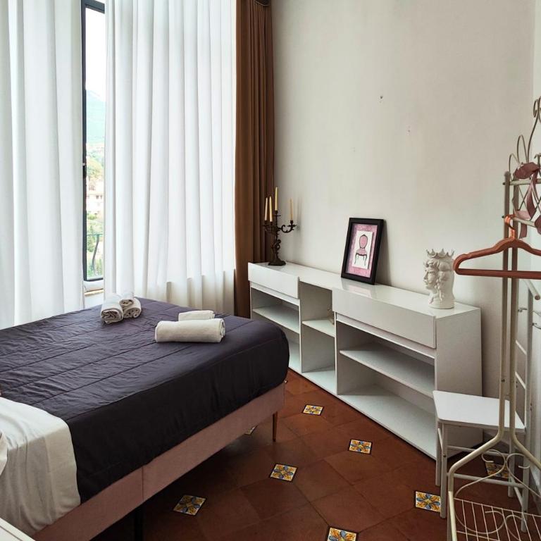 Casa Bella - Appartamento con 2 Camere da Letto - 17