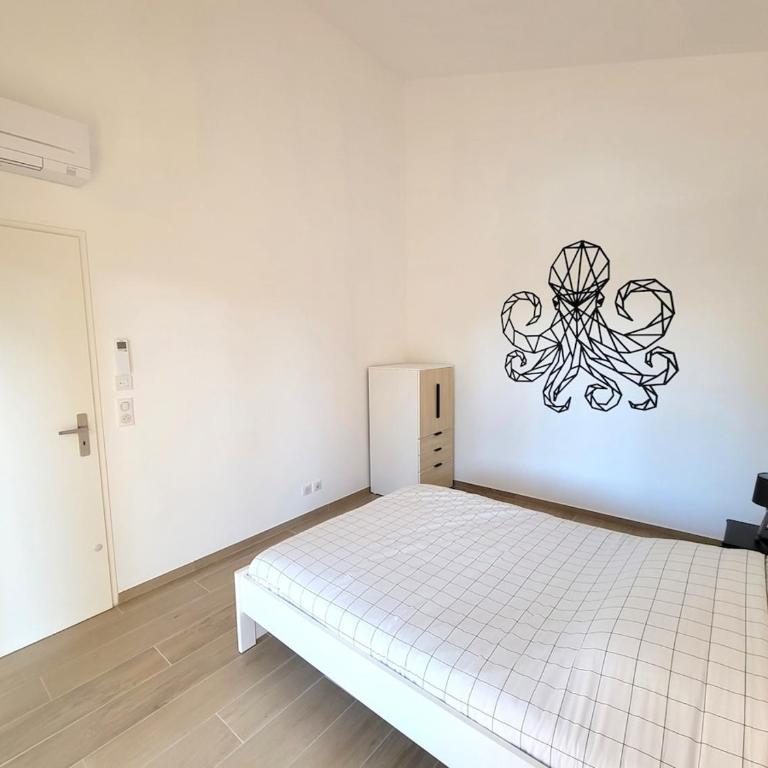 Villa Lou Pantaï la tranquillité à 2 pas de la mer - Three-Bedroom Villa - 23