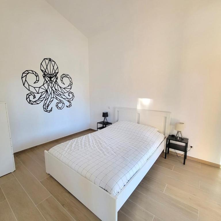 Villa Lou Pantaï la tranquillité à 2 pas de la mer - Three-Bedroom Villa - 29