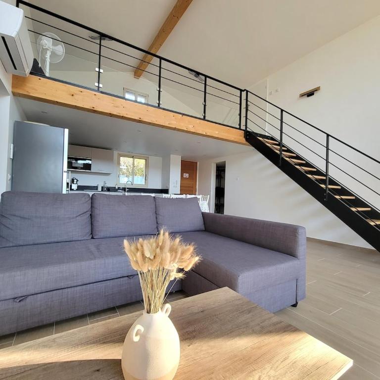 Villa Lou Pantaï la tranquillité à 2 pas de la mer - Three-Bedroom Villa - 33
