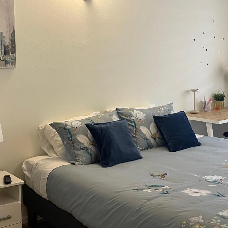Depto Estudio 2 Personas Las Condes - One-Bedroom Apartment - 13