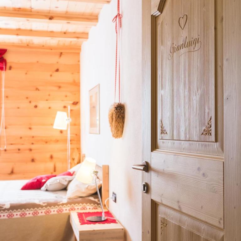 B&B Profumi nel bosco - Camera Matrimoniale con Bagno Privato - 1