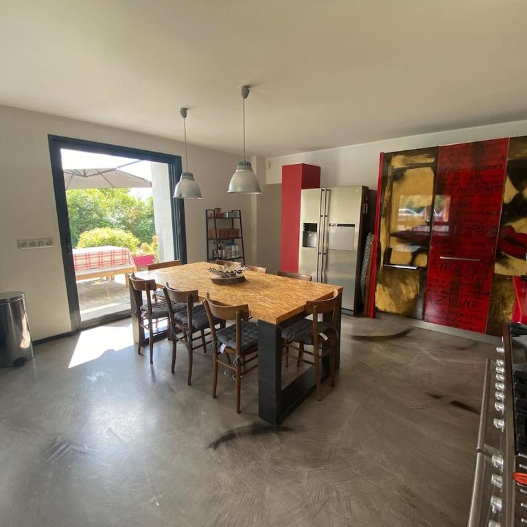 Villa au calme avec piscine - Villa - 21