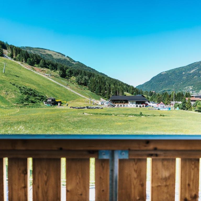 COOEE alpin Hotel Bad Kleinkirchheim - Doppel-/Zweibettzimmer mit Aussicht - 2