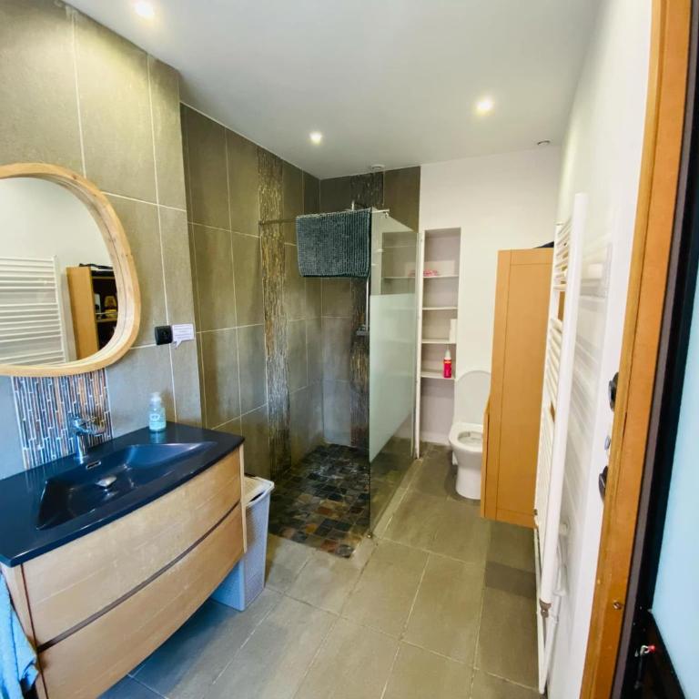 Chambre privée au coeur de Calais - Chambre Double avec Salle de Bains Commune - 7